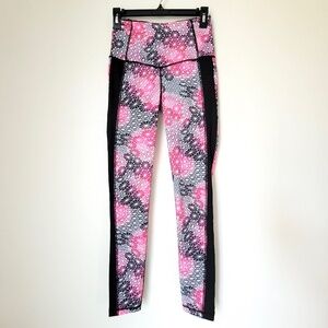 Victoria’s Secret VSX Sport knockout leggings S